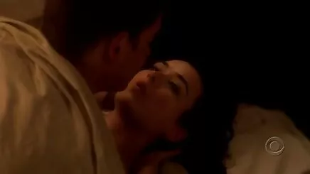 Saç kullandığı bir kedi var anne oğluna veriyor pornosu