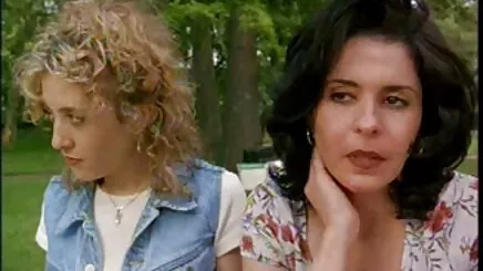 Çift küçük sex porno alt yazılı beyaz bir fahişe ile doldurulmuş