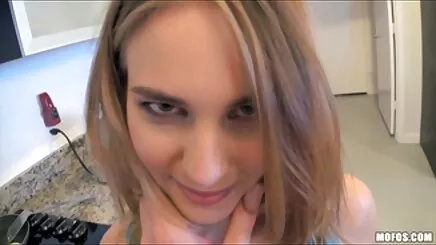 Kızıl saçlı joi erotik porno türkçe altyazılı