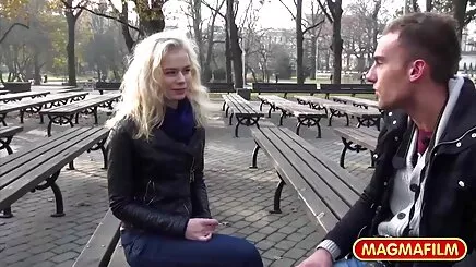 Anne ve porno anal altyazılı oğlu, standart straponflirtet