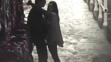 SICAK KIZ mobil porno indir alt yazili BAKICISI,