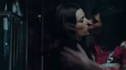 lezbiyen ayak altyazı hd sex