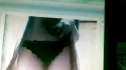 Sarışın, altyazı 18 porn büyük